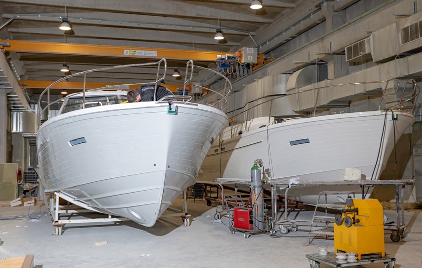 Adriana boat design