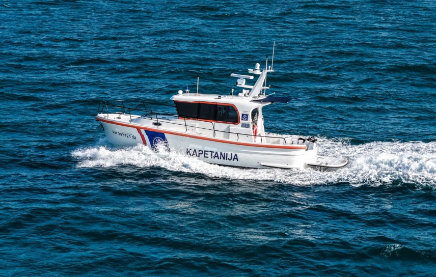 Adriana 36 Patrol boat
